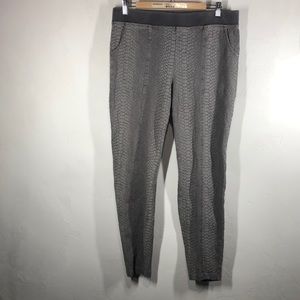 Soft Surroundings gray snakeskin textured leggings size large